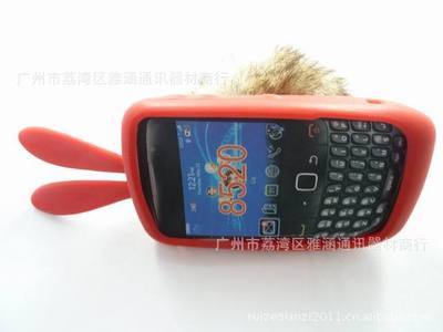 黑莓8520兔子硅膠套 現(xiàn)貨促銷，歡迎訂購